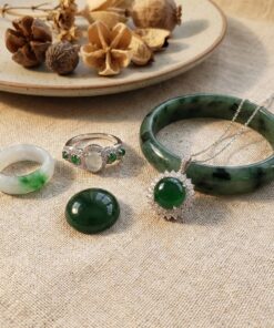 Natural stone jewelry displayed in a calm, minimalist setting, highlighting authenticity, balance, and quiet elegance for everyday wear.