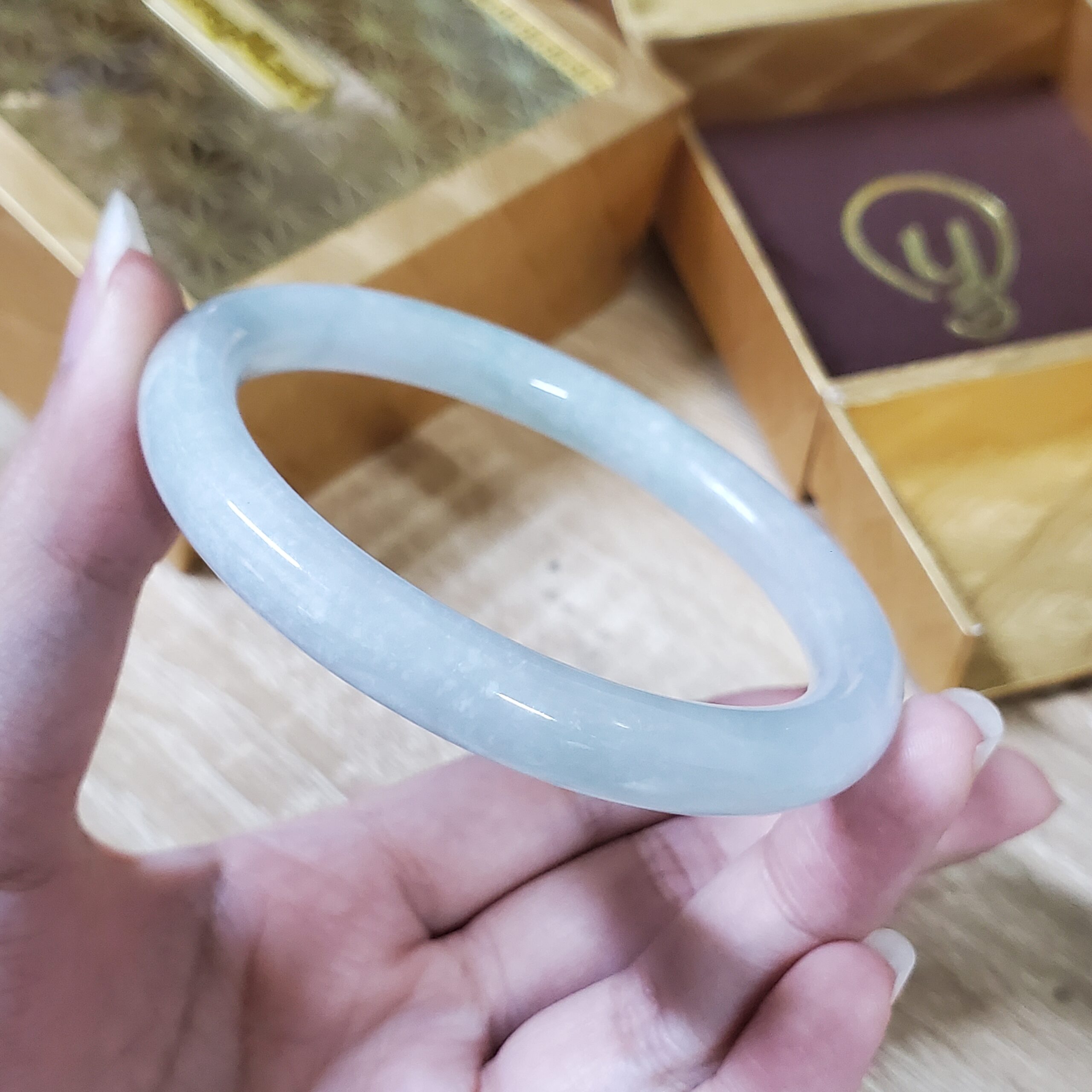 Light Purple Light Green Jade Bangle JB016 - Image 10