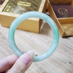 Alternative view of White Light Green Jade Bangle JB077